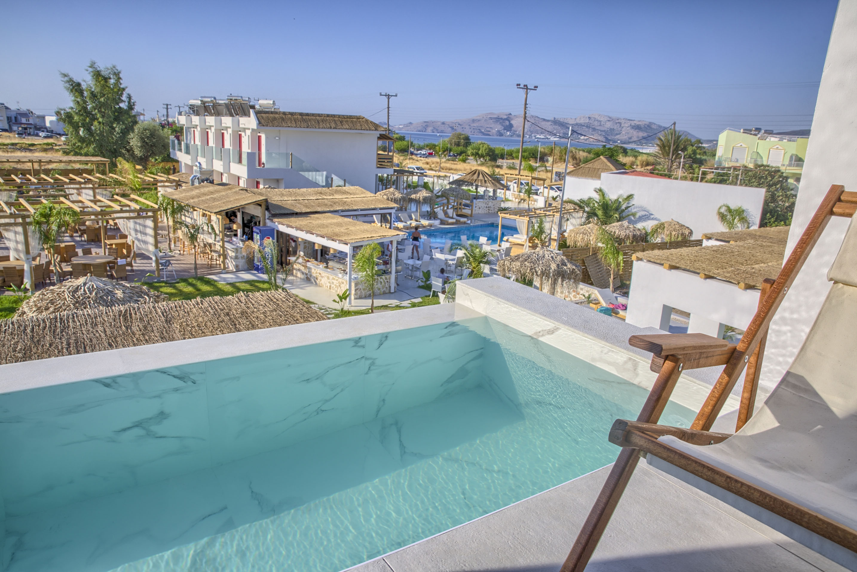 Junior Suite with private panoramic pool